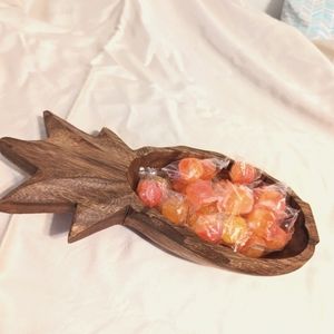 Pineapple shaped wood dish